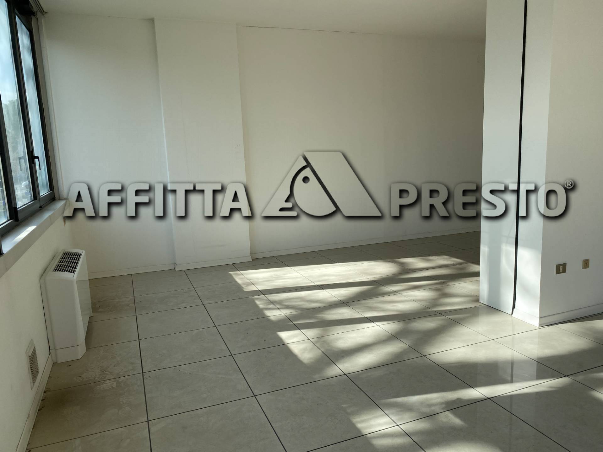 Ufficio in affitto a Cesena