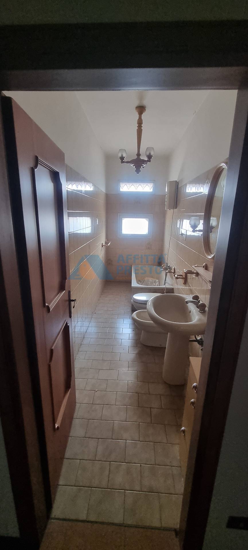 Casa indipendente in vendita a Meldola, Meldola