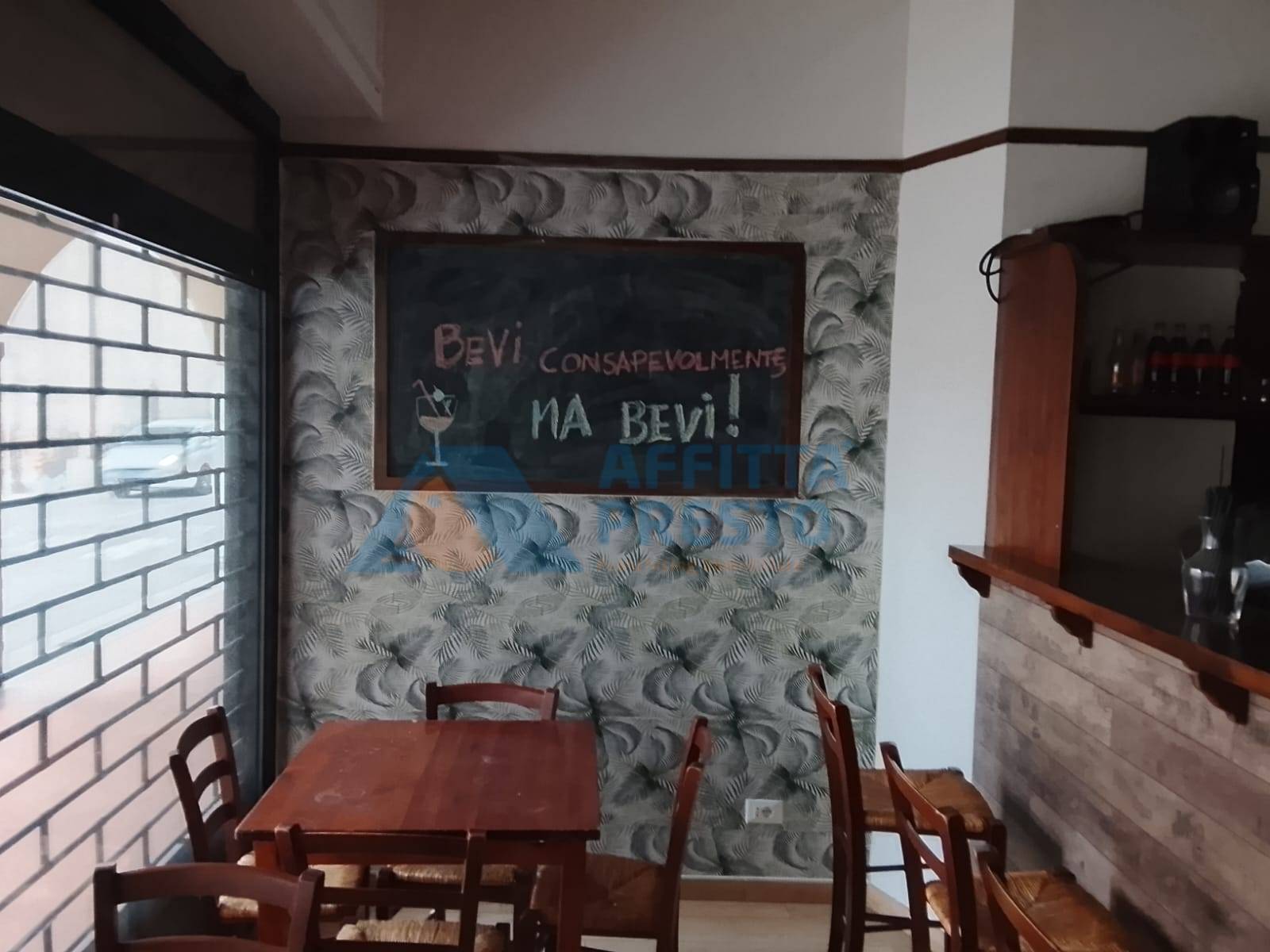 Fondo Commerciale in vendita a Cesena, CENTRO STORICO