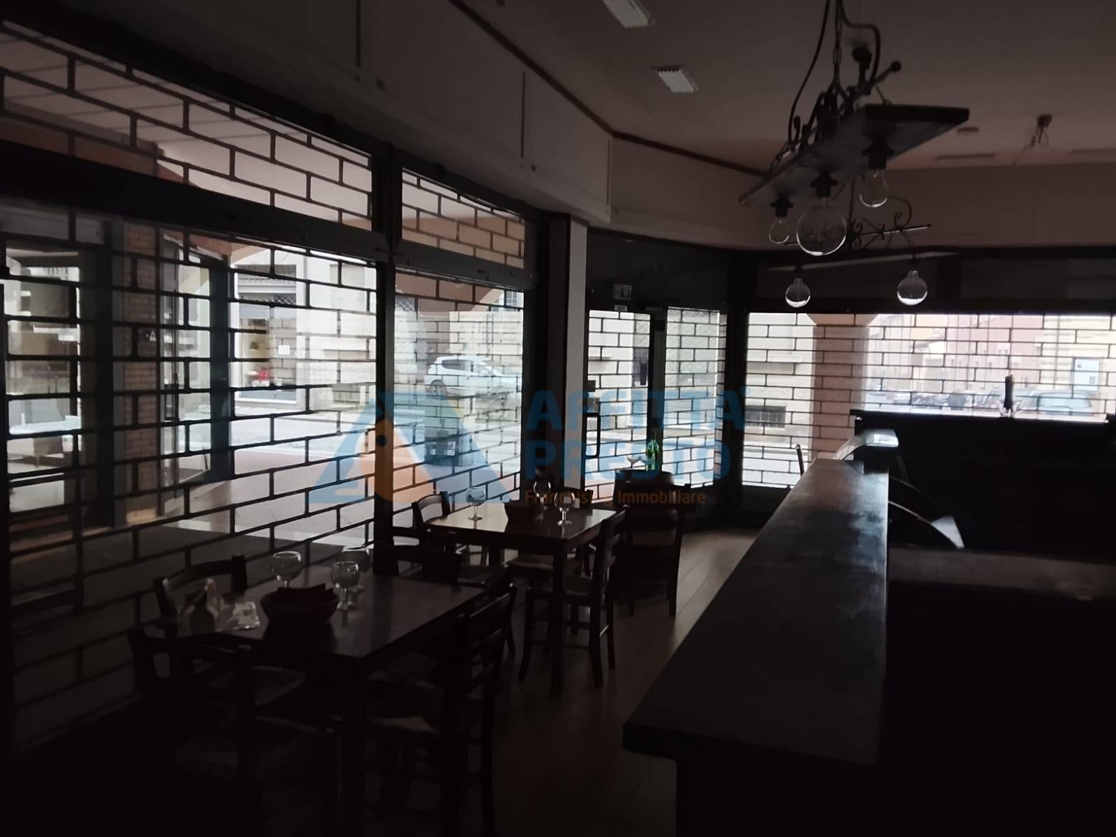 Fondo Commerciale in vendita a Cesena, CENTRO STORICO