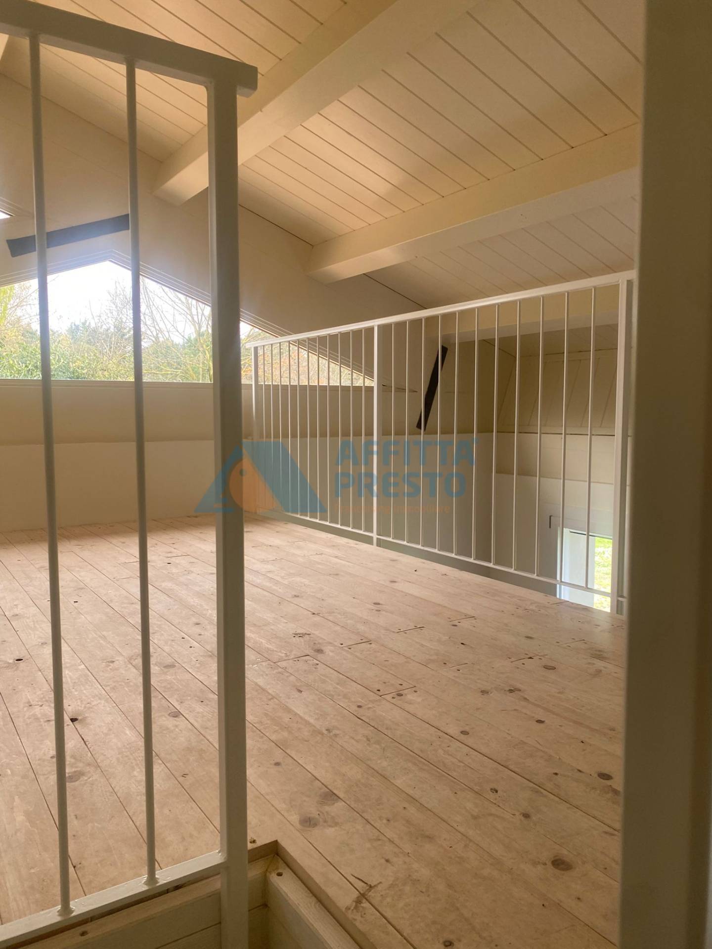 Appartamento in affitto a Cesena, Tipano