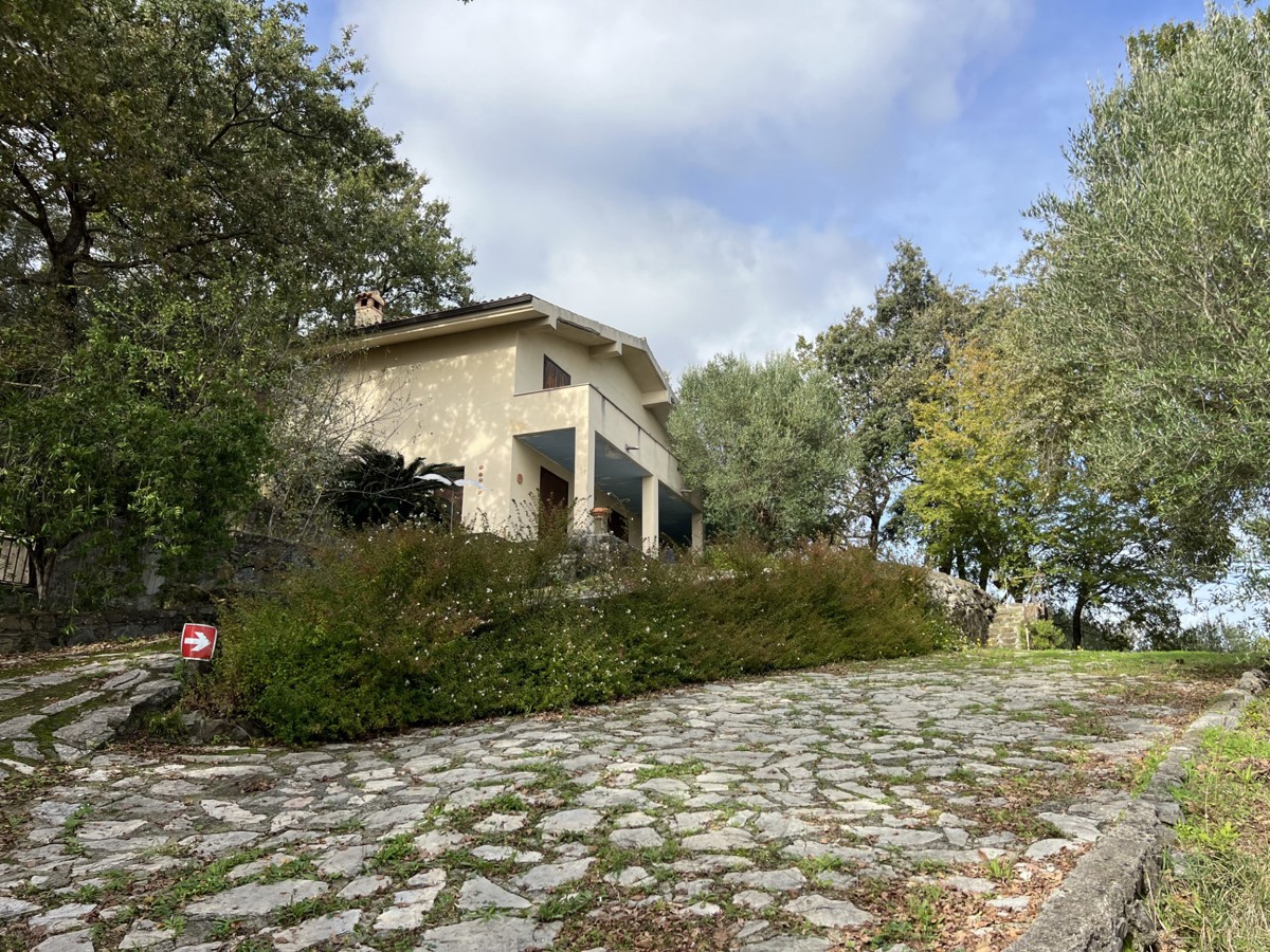 Villa in vendita a San Giovanni a Piro