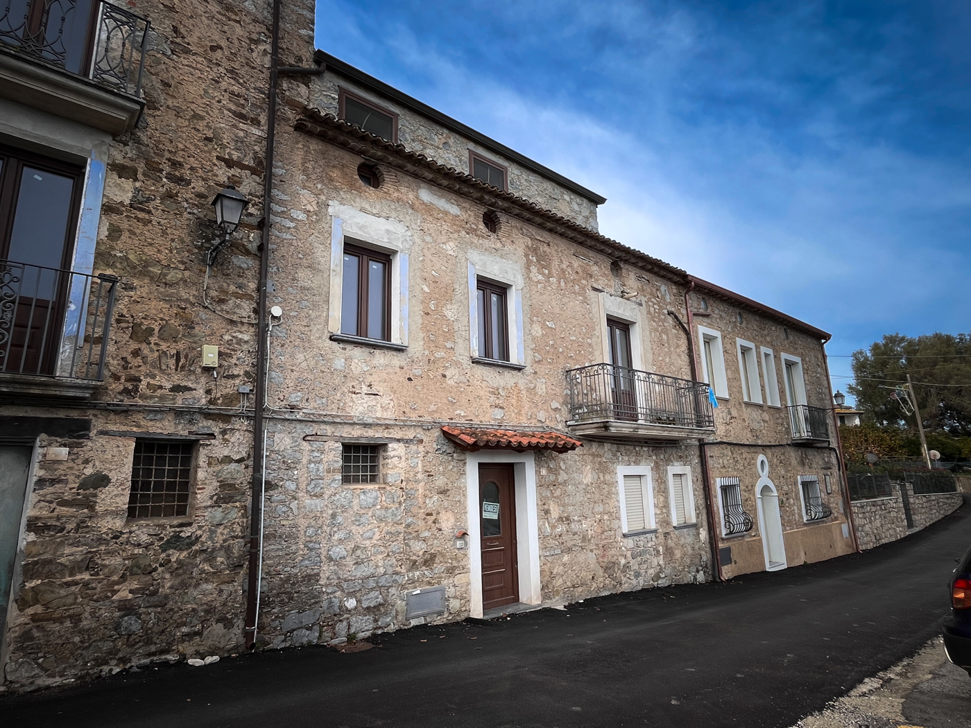 Casa indipendente con giardino a San Giovanni a Piro