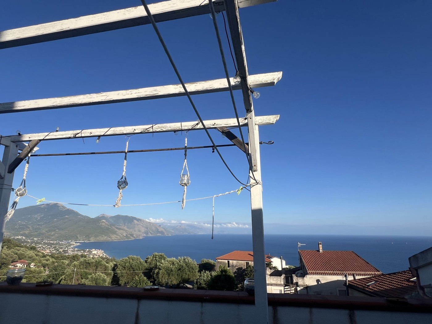 Trilocale in vendita a Ispani