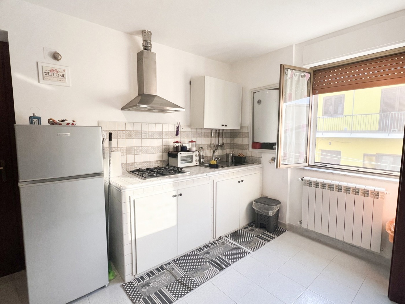 Bilocale in vendita a Torre Orsaia