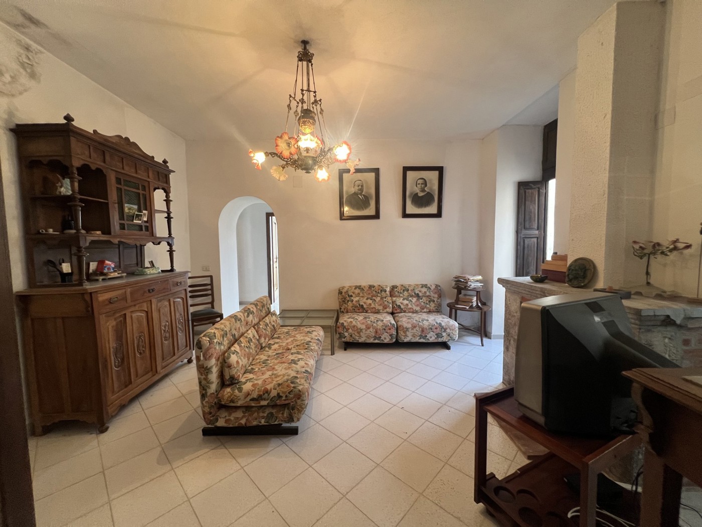 Stabile/Palazzo vista mare a Roccagloriosa