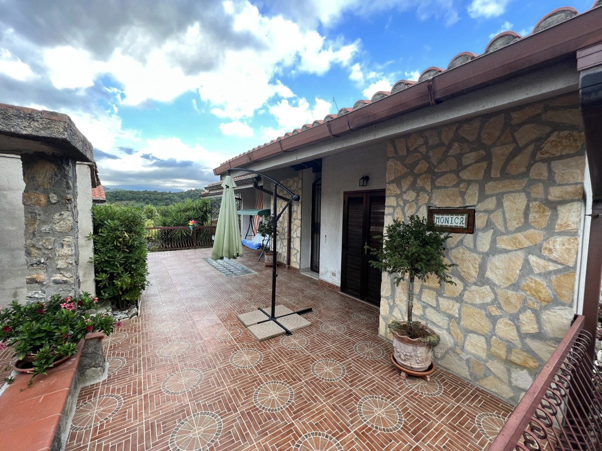 Quadrilocale in vendita a Santa Marina