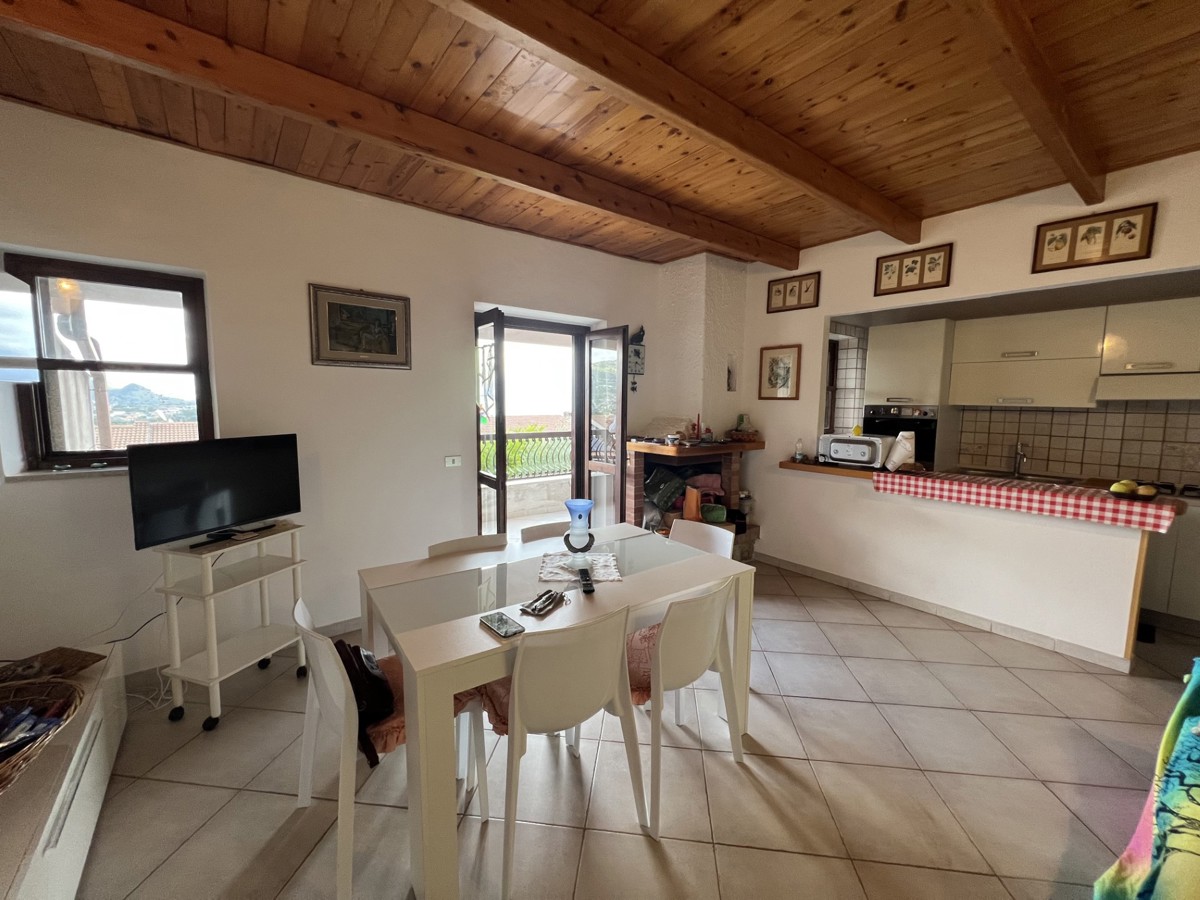 Quadrilocale in vendita a Santa Marina