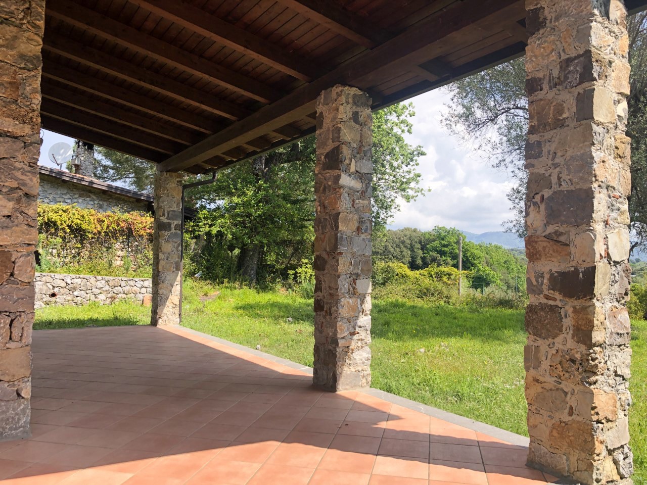 Villa con giardino a San Giovanni a Piro