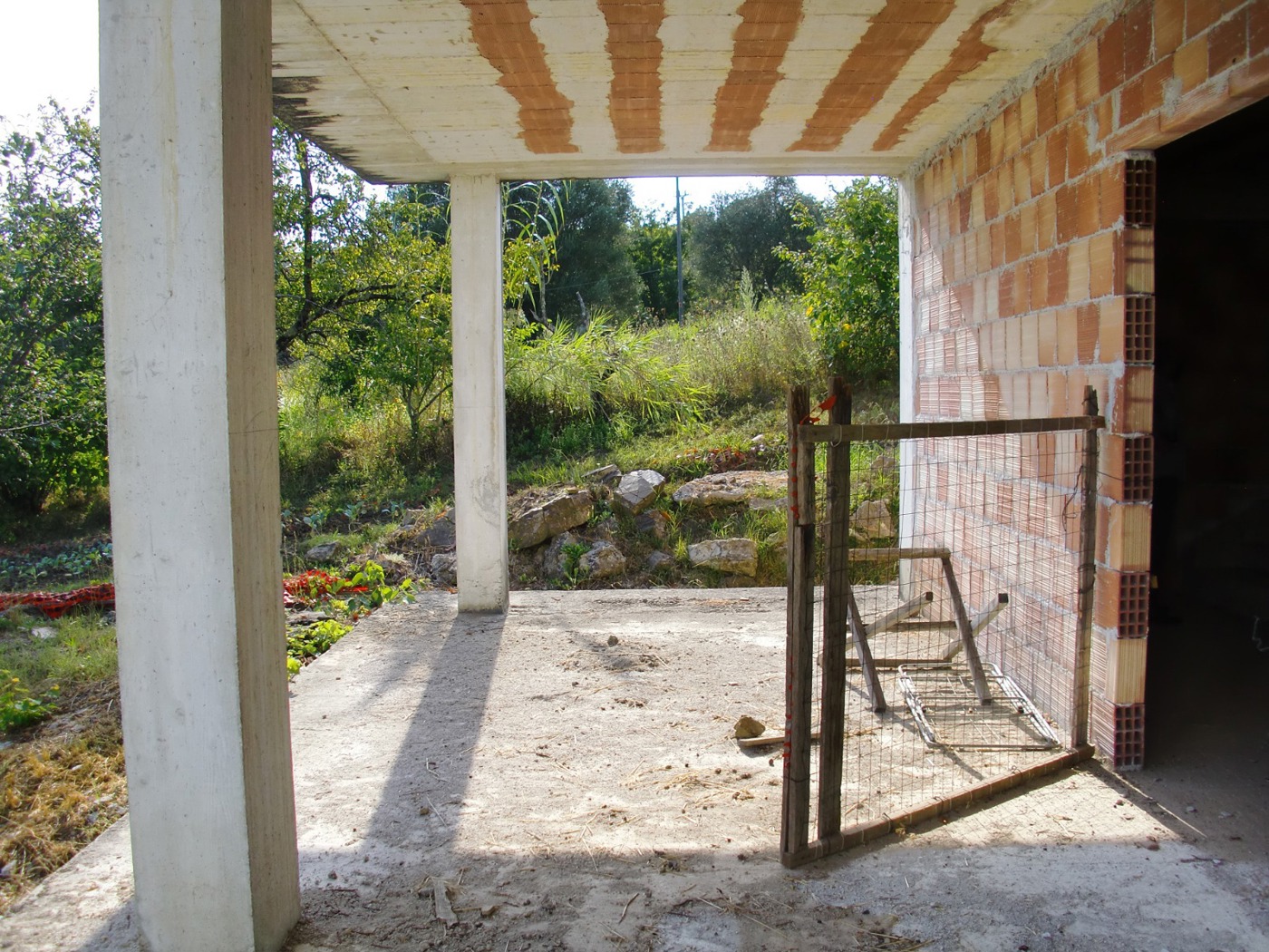 Rustico con giardino a Roccagloriosa