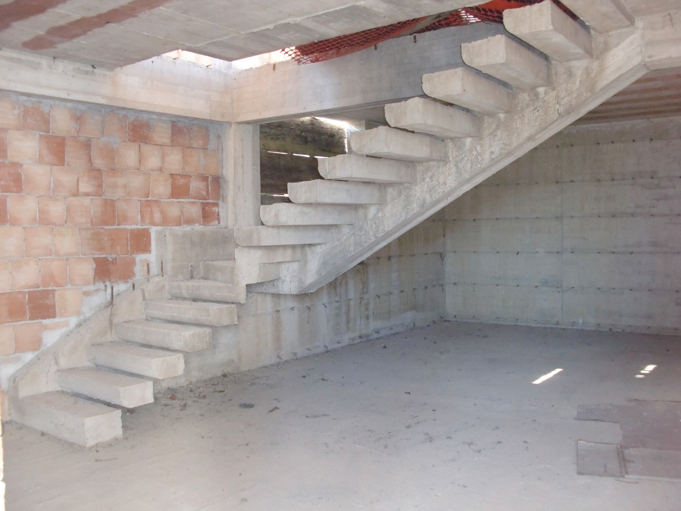 Rustico con giardino a Roccagloriosa