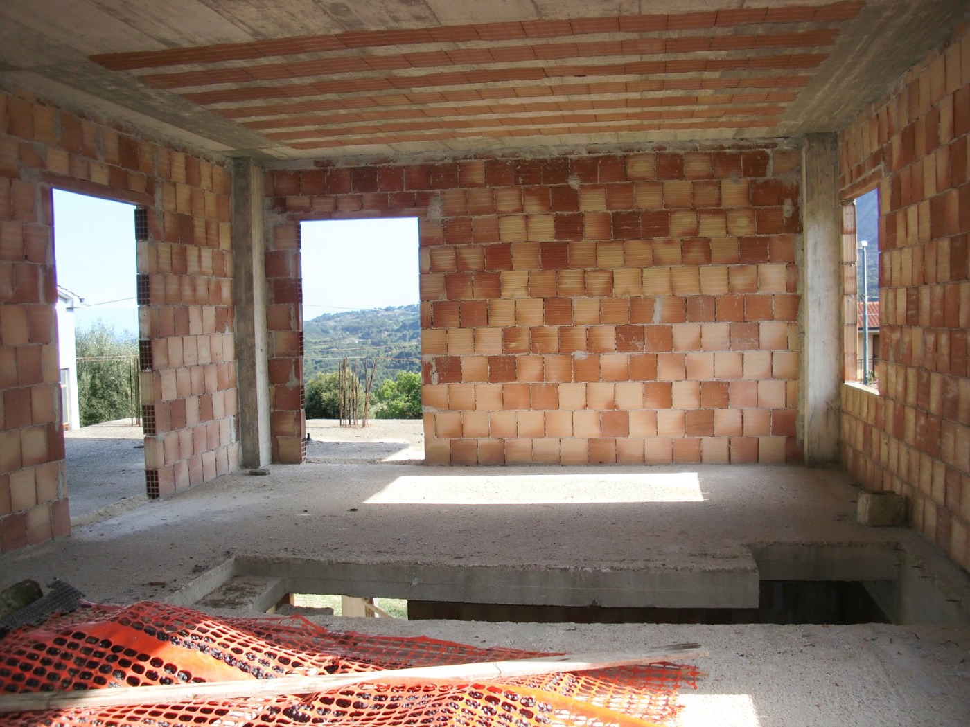 Rustico con giardino a Roccagloriosa