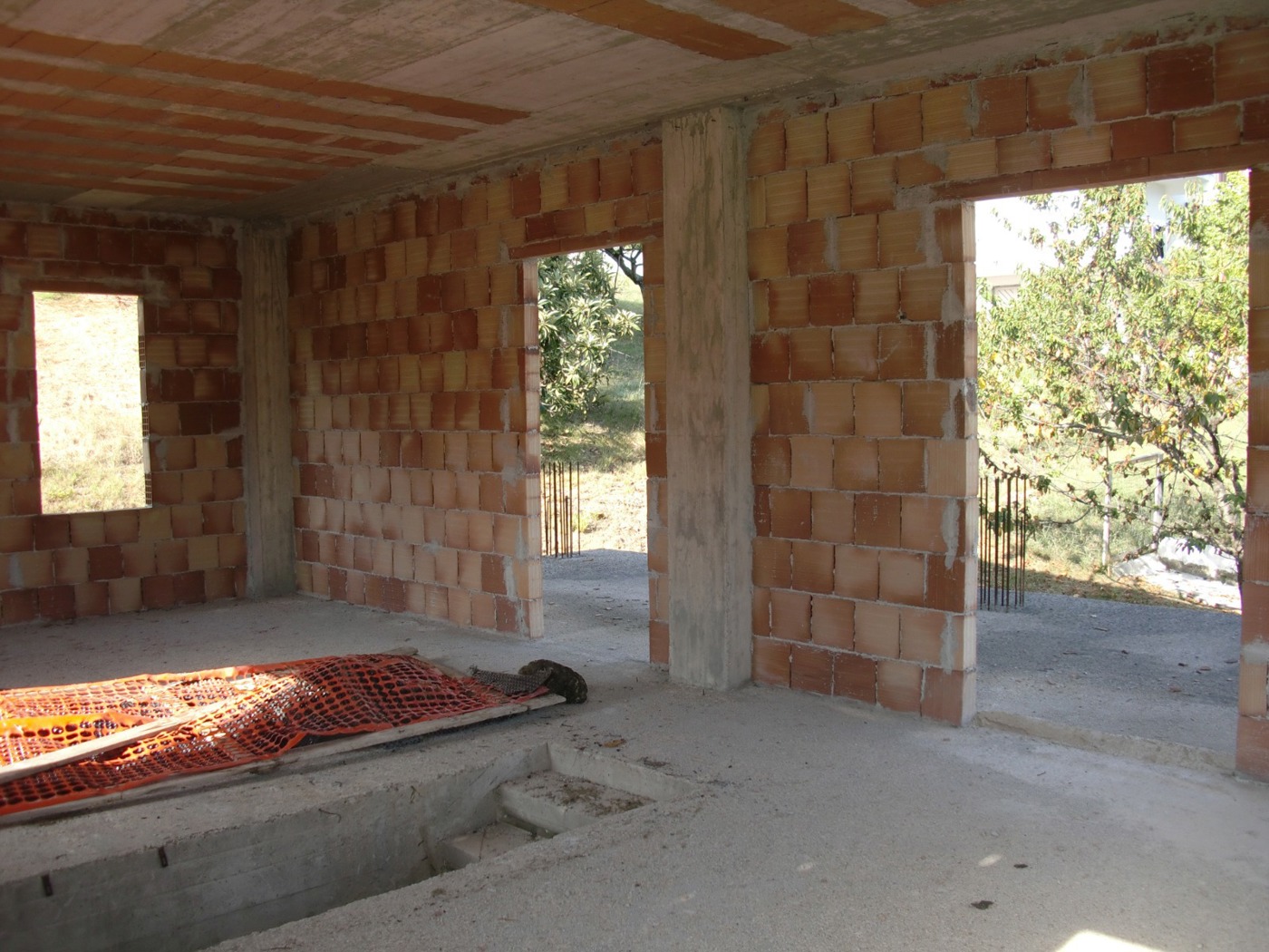 Rustico con giardino a Roccagloriosa