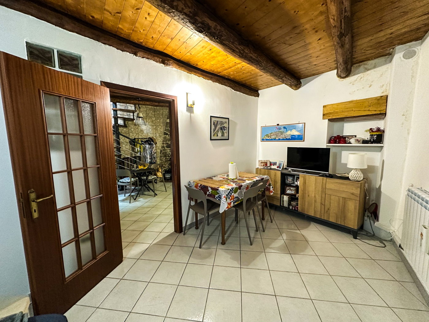 Trilocale in vendita a Caselle in Pittari