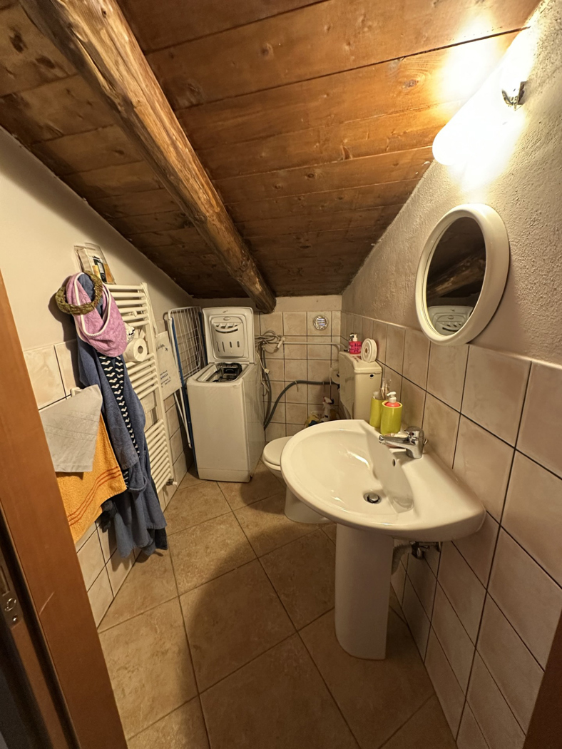 Trilocale in vendita a Caselle in Pittari