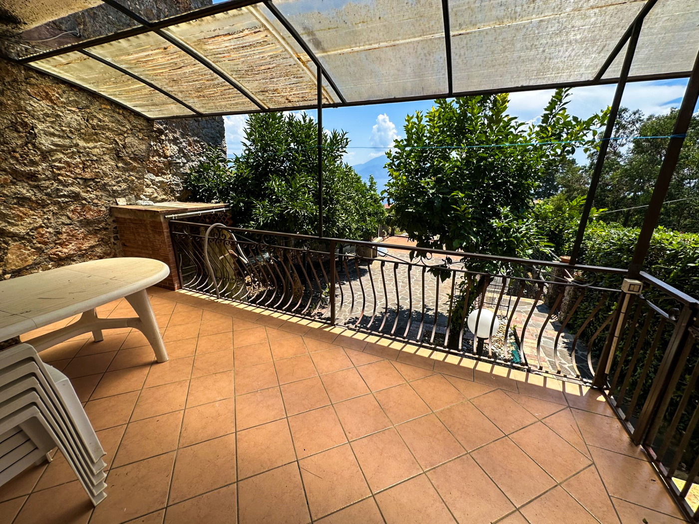 Trilocale con giardino a San Giovanni a Piro