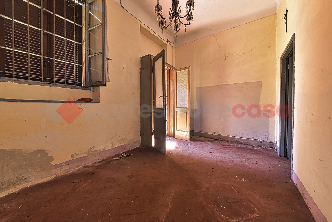 Casa indipendente da ristrutturare a Paderno Dugnano