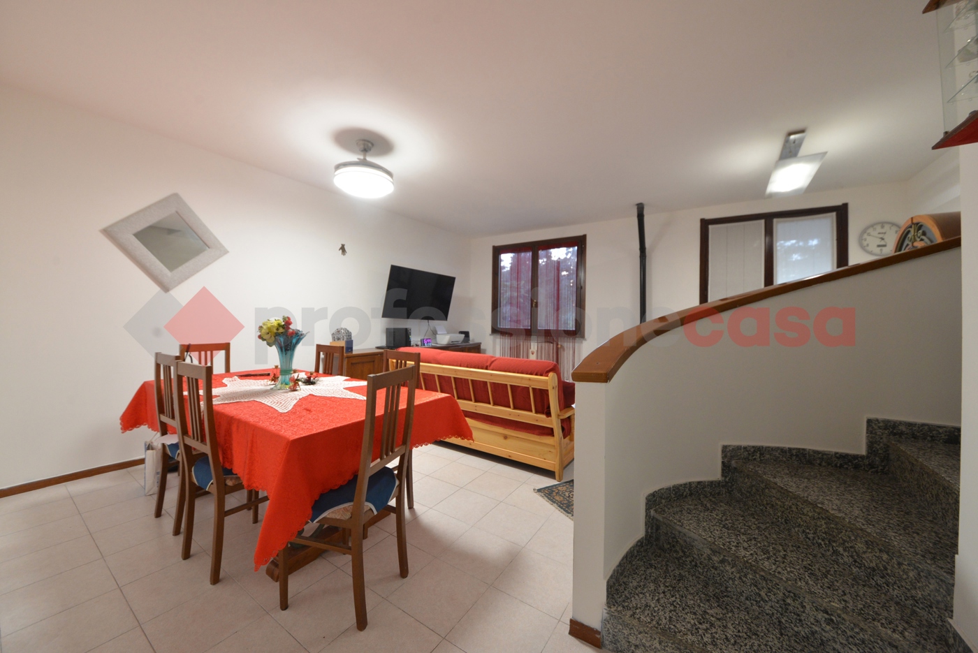 Villa con giardino a Paderno Dugnano