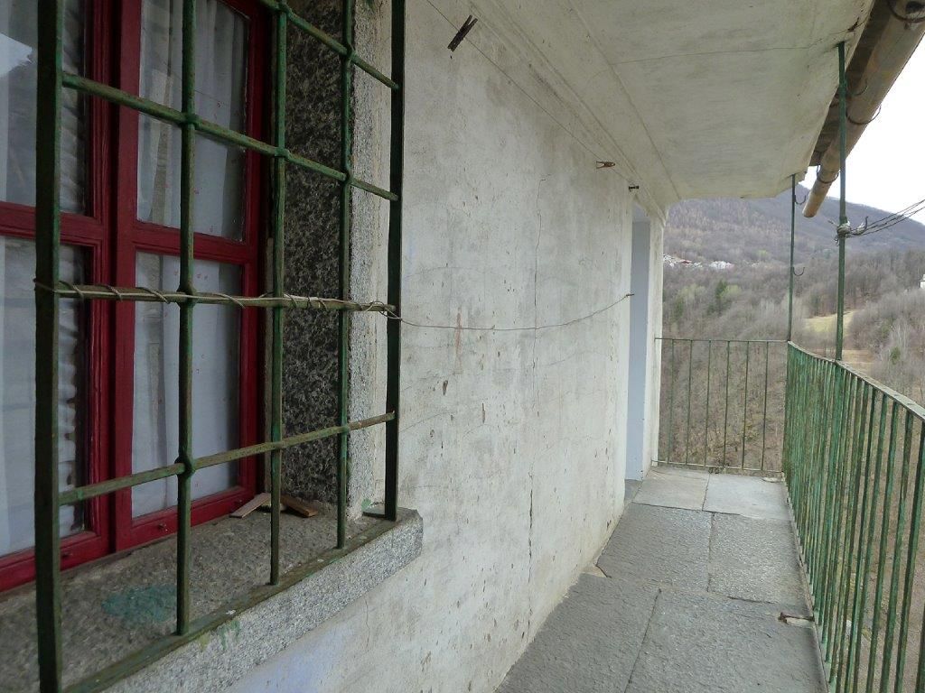 Casa indipendente con giardino a Masera