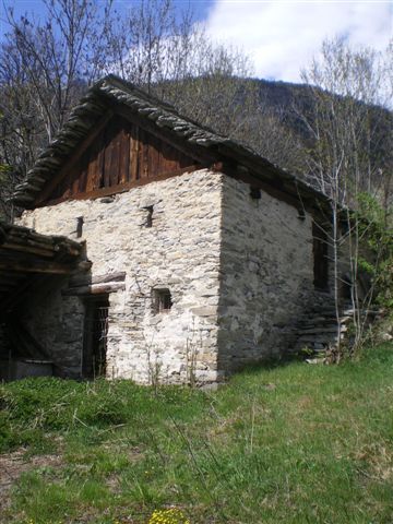 Rustico da ristrutturare a Trasquera