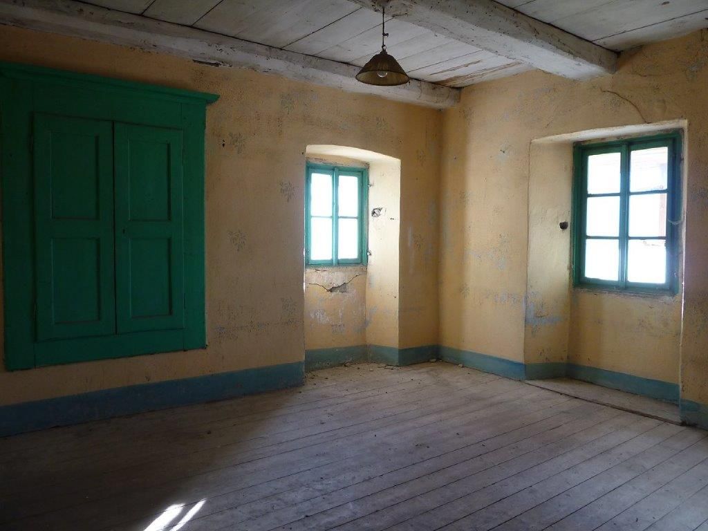 Casa indipendente da ristrutturare a Crevoladossola