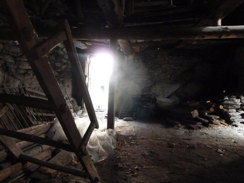 Trilocale da ristrutturare a Varzo