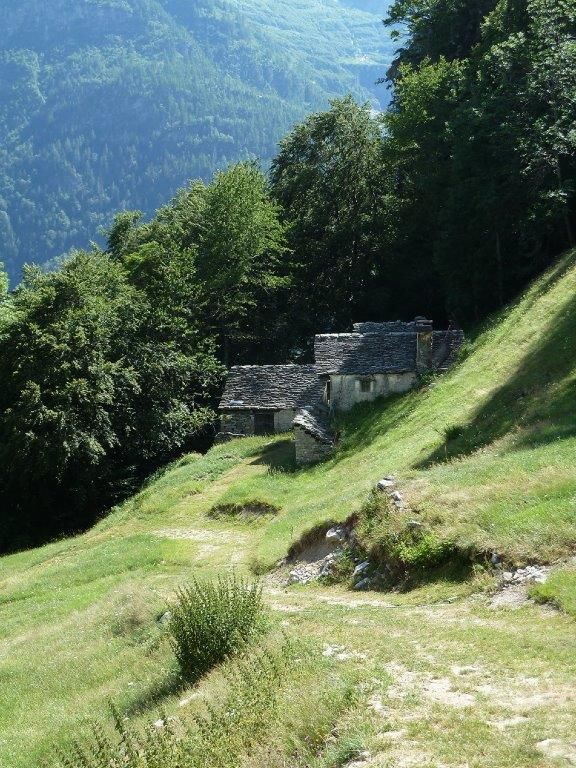Casa indipendente da ristrutturare a Trasquera