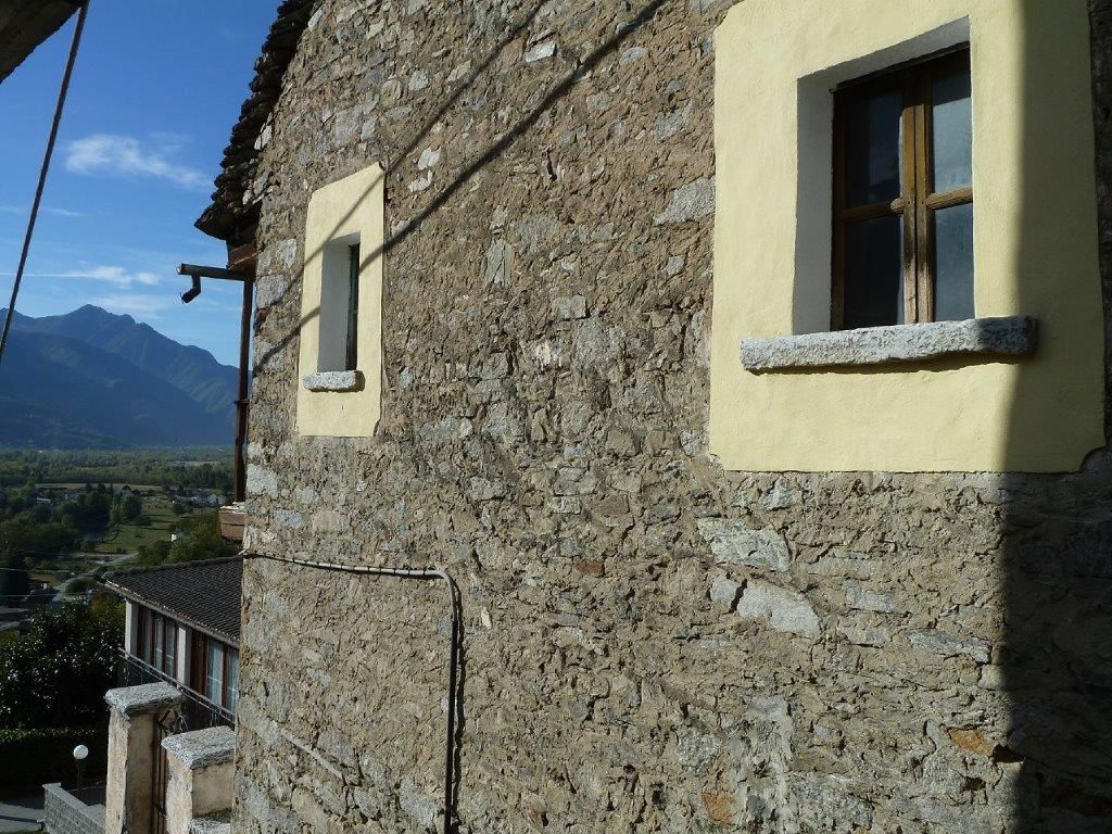 Casa indipendente da ristrutturare a Crevoladossola