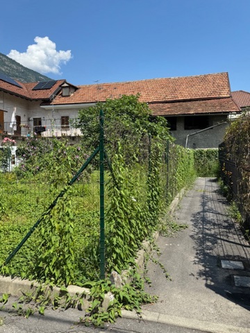 Casa indipendente da ristrutturare a Domodossola