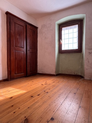 Casa indipendente con giardino a Varzo