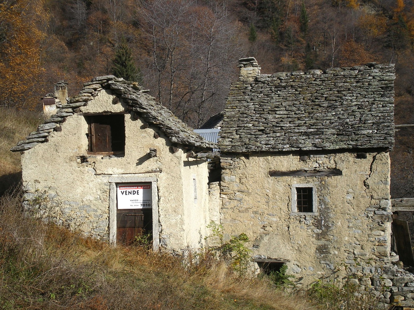 Rustico con giardino a Varzo