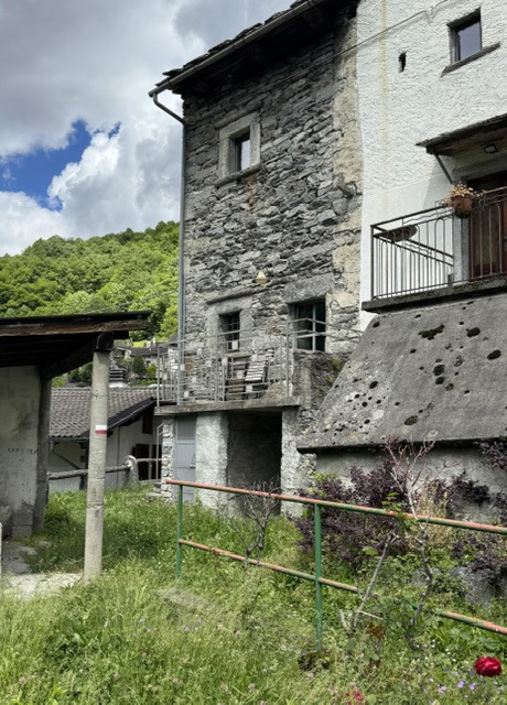 Casa indipendente in vendita a Varzo