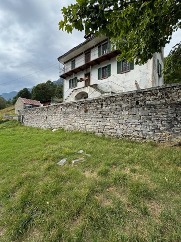 Casa indipendente in vendita a Trasquera