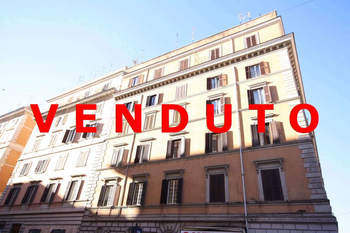 Quadrilocale in vendita a Roma