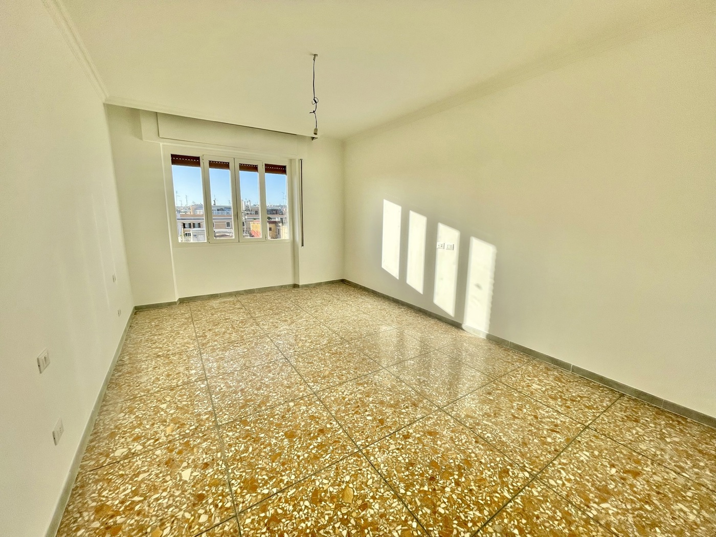 Trilocale ristrutturato a Roma