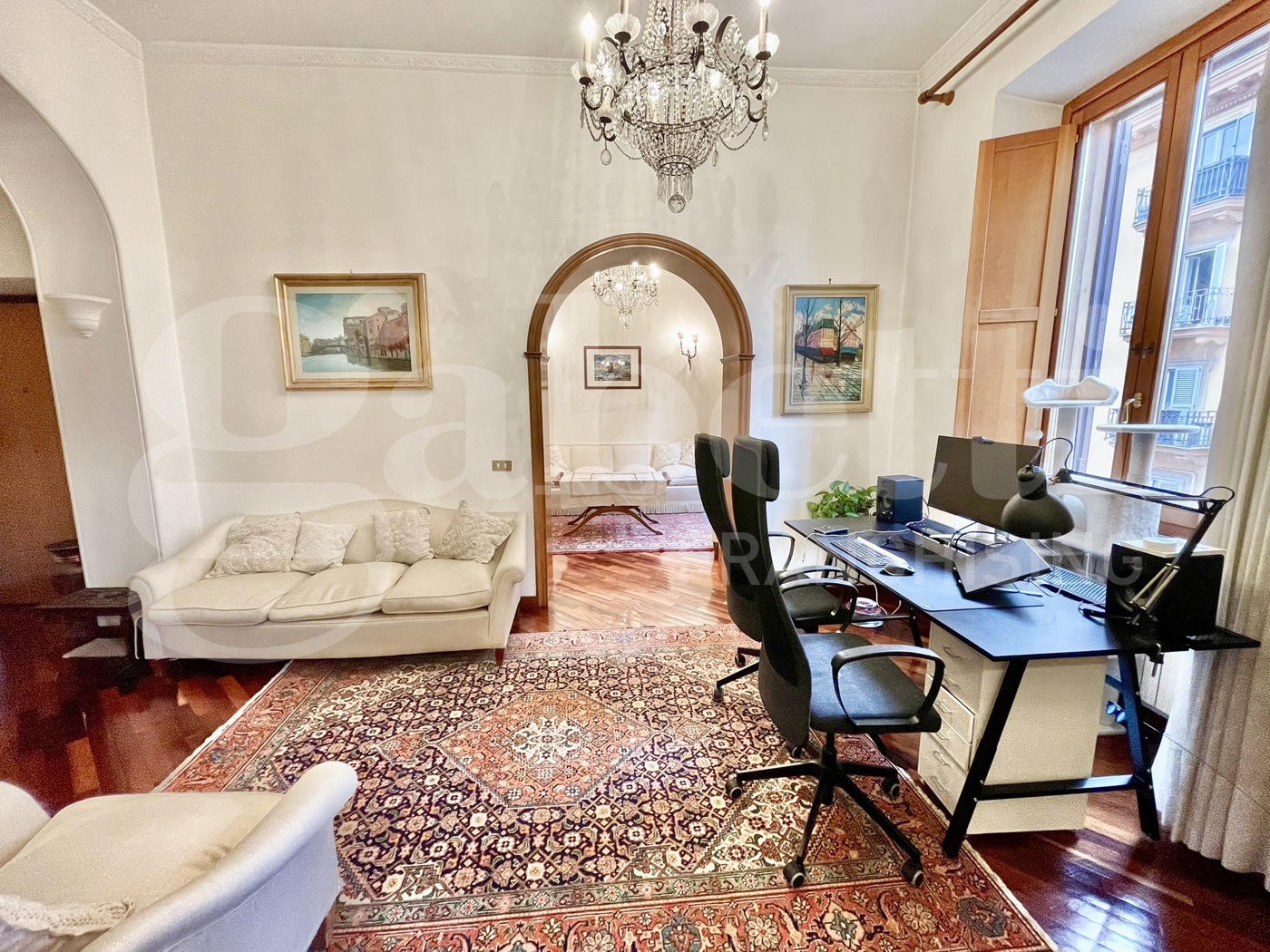 Quadrilocale arredato in affitto a Roma