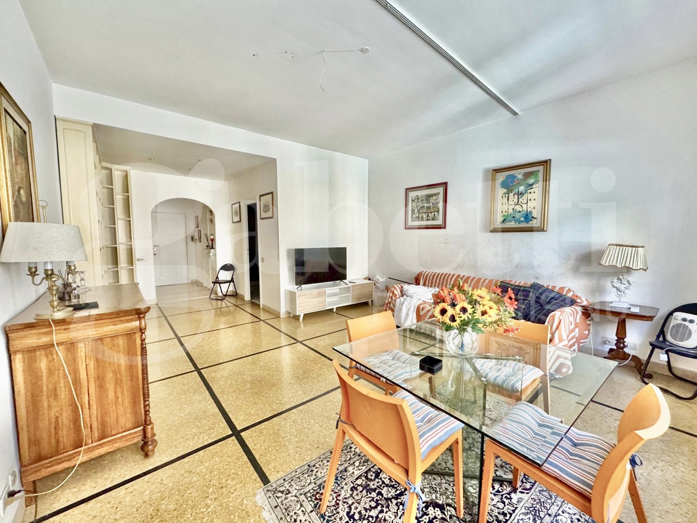 Bilocale arredato in affitto a Roma