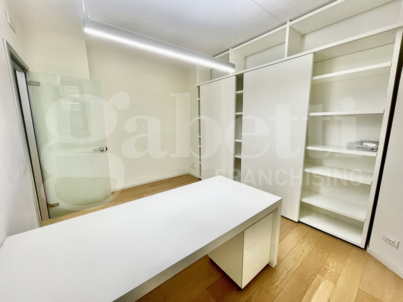 Ufficio ristrutturato a Roma