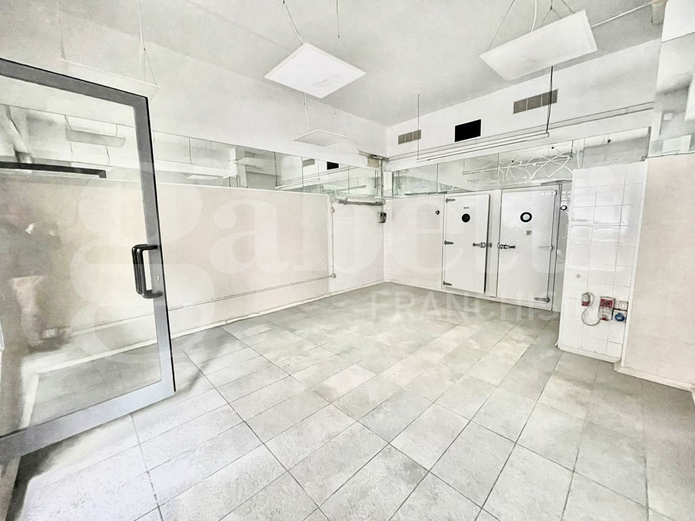 Negozio in vendita a Roma