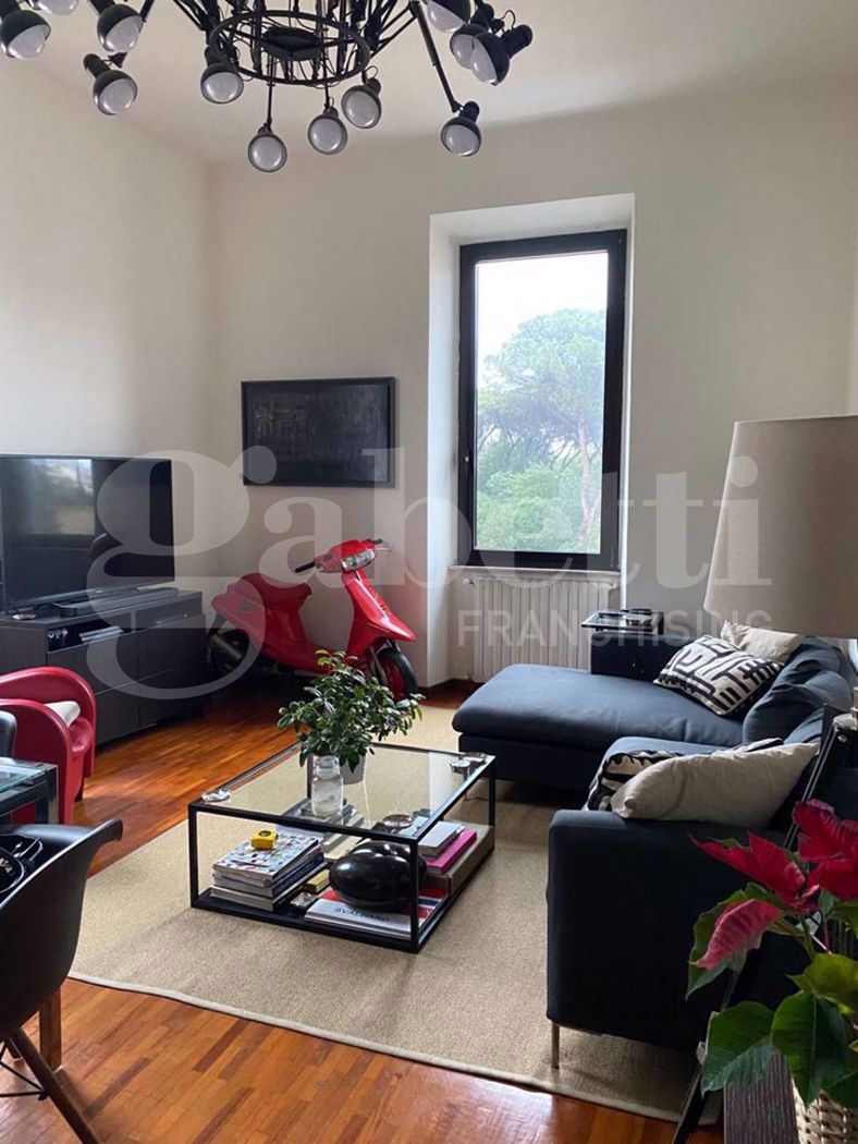 Bilocale arredato in affitto a Roma