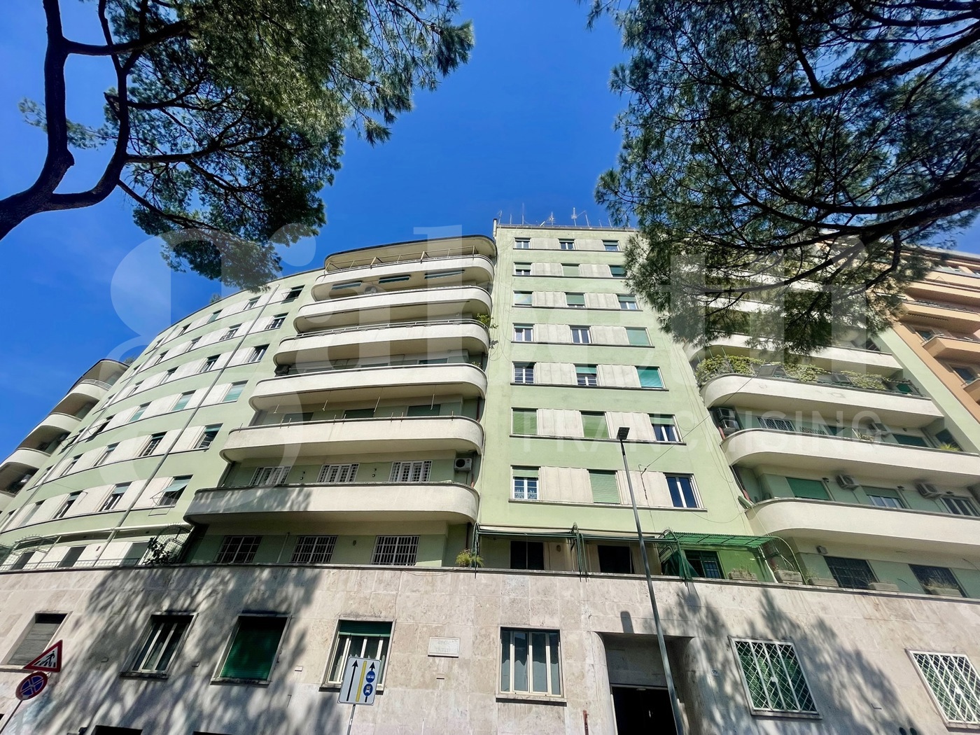 Bilocale ristrutturato a Roma