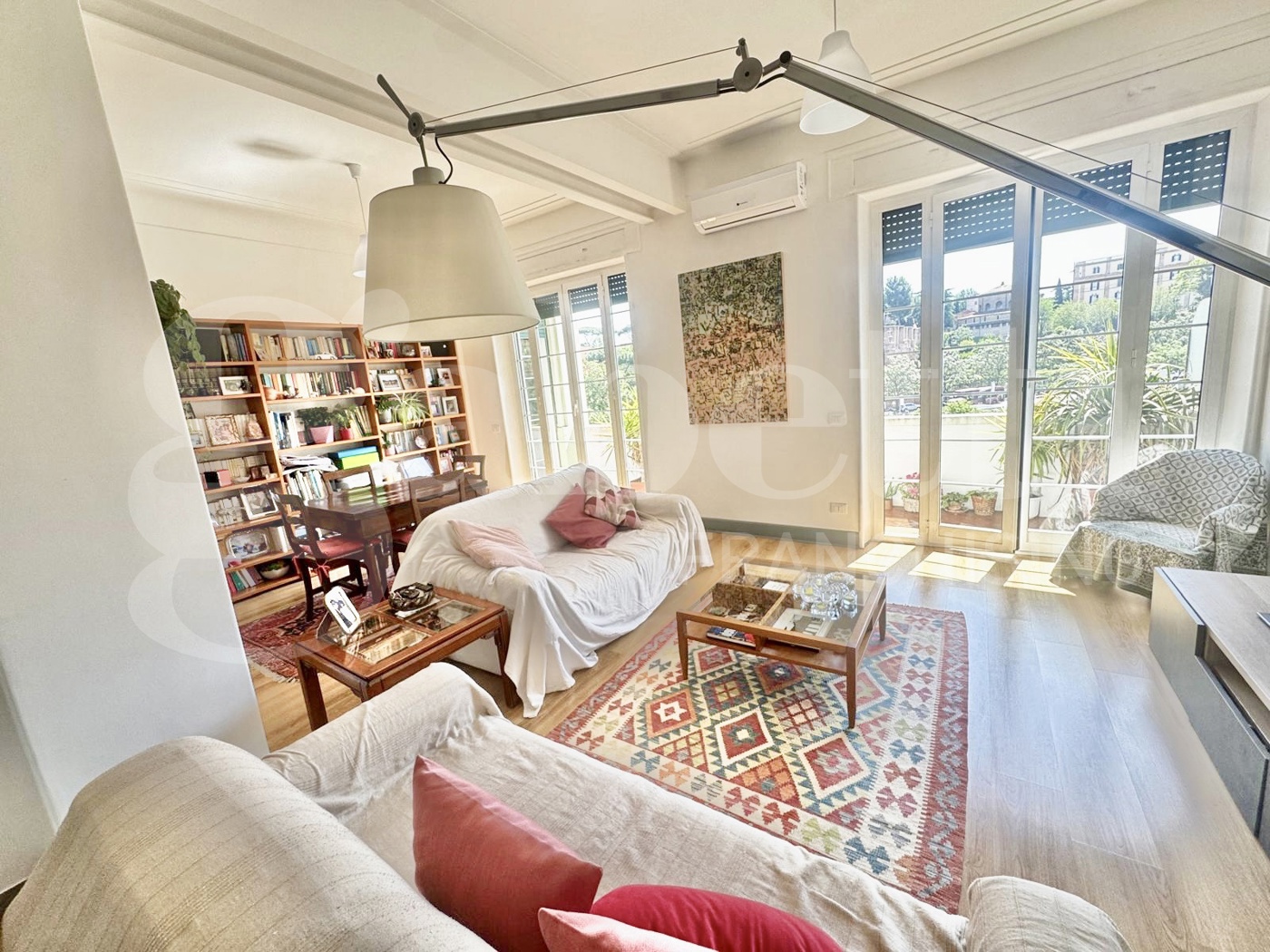 Bilocale ristrutturato a Roma