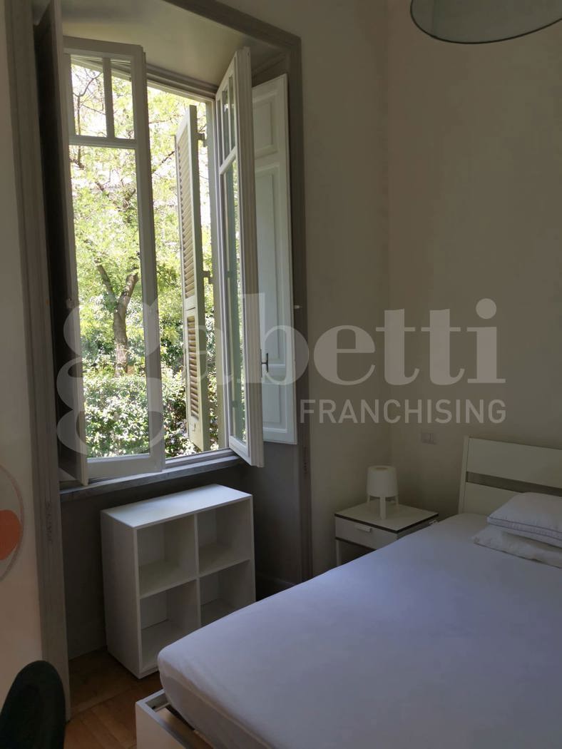 Monolocale arredato in affitto a Roma