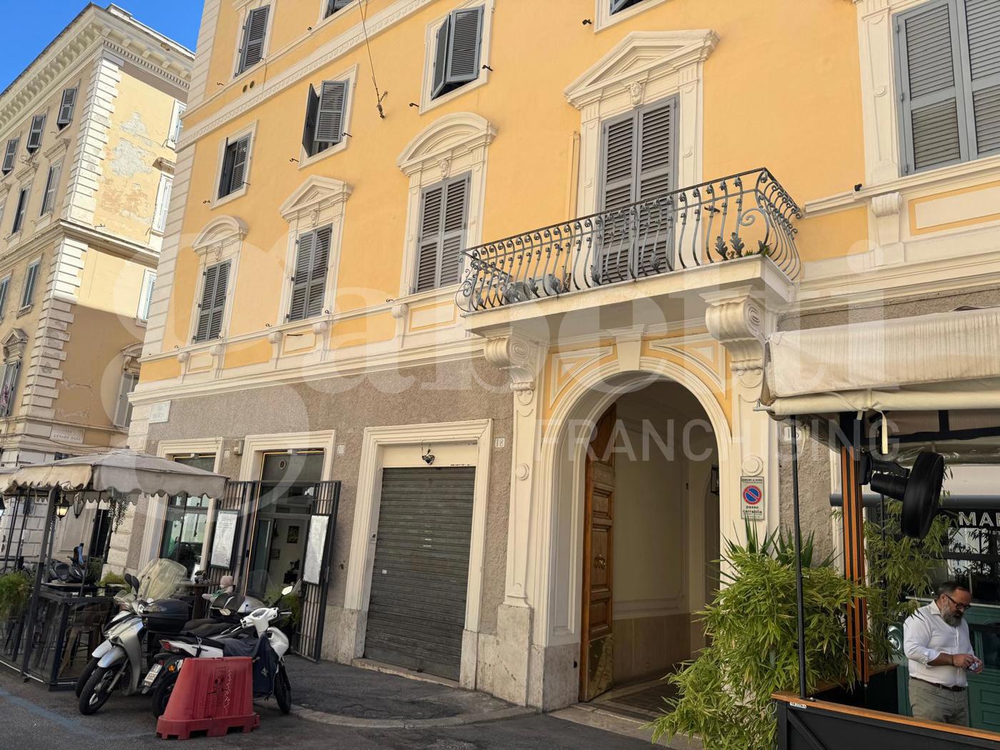 Negozio in affitto a Roma