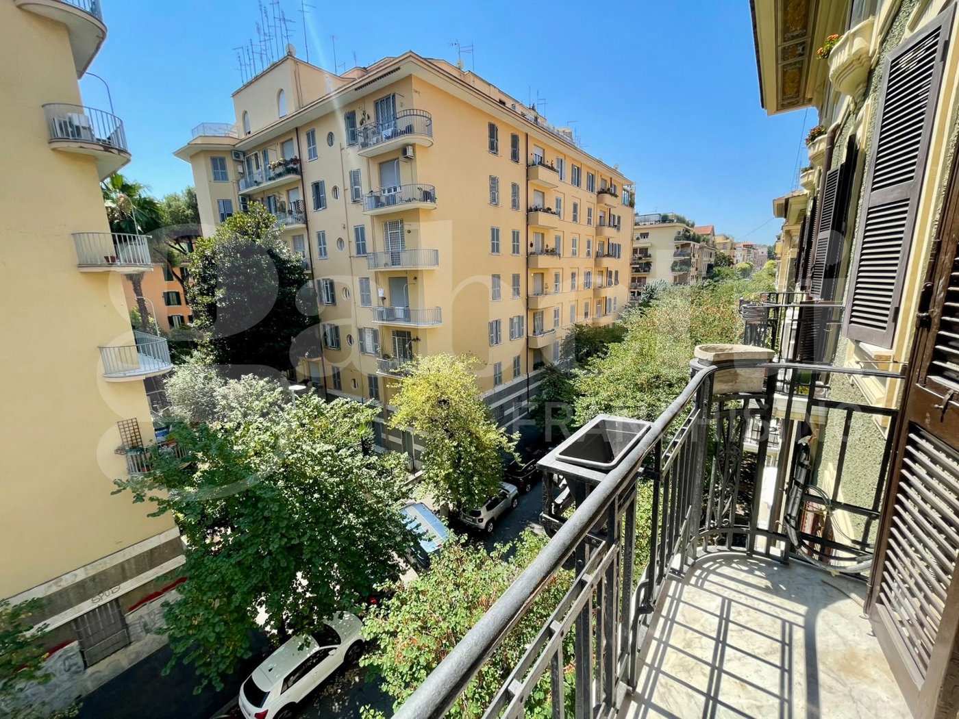 Bilocale ristrutturato a Roma