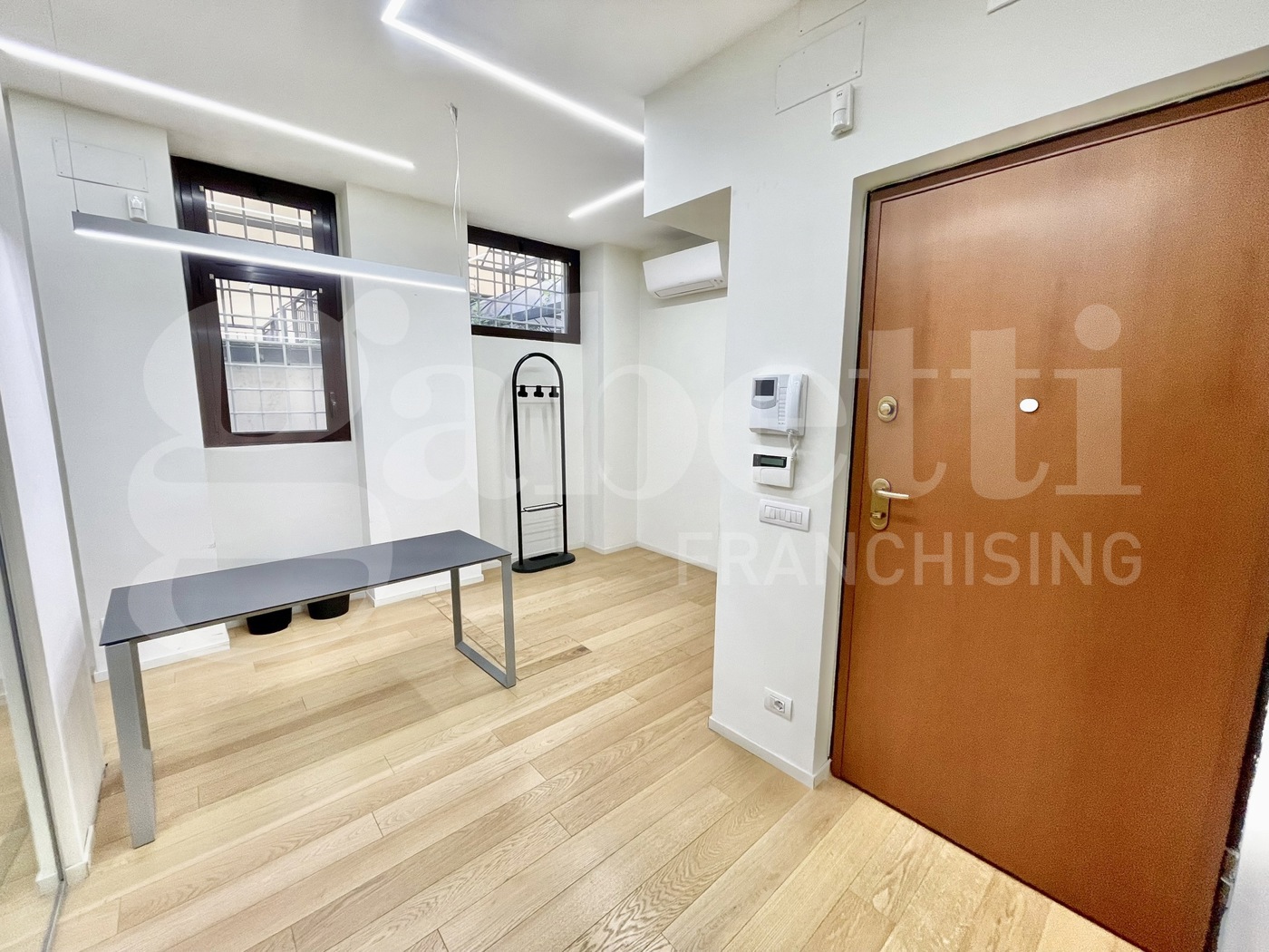 Ufficio ristrutturato a Roma