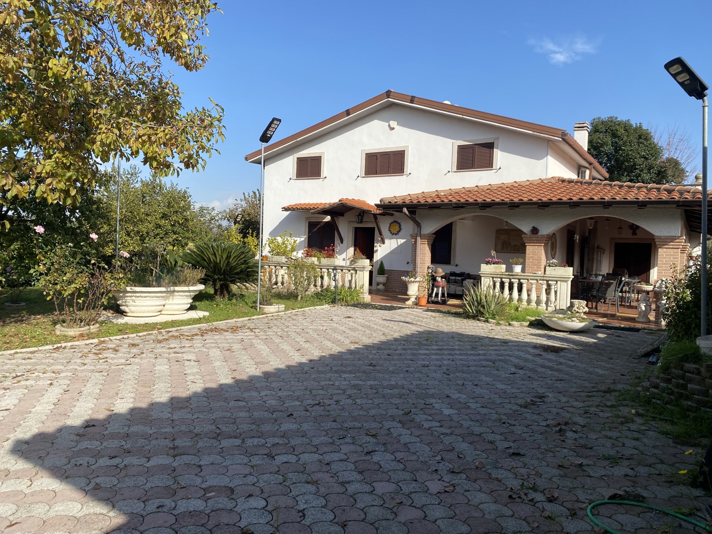 Villa con giardino a San Cesareo