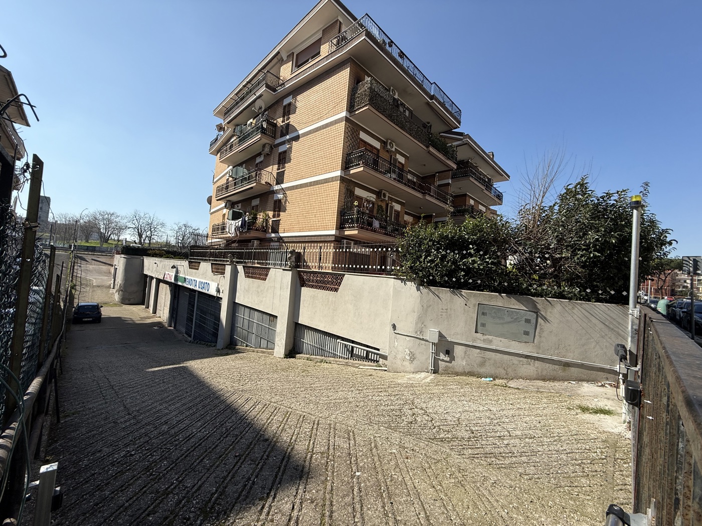 Negozio in vendita a Roma