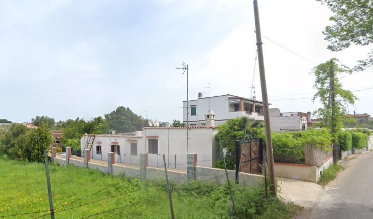 Villa da ristrutturare a San Felice Circeo