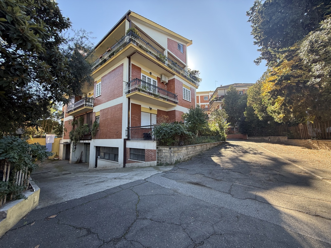 Magazzino in vendita a Roma